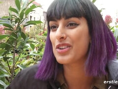 Ερασιτέχνης, Μελαχροινή, Συμπαθητική, Ινδιάνος, Φυσικά βυζιά, Κοκκαλιάρης, Ελαφρύ, Έφηβος