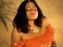 Schwarz, Braunhaarige, Schwarz, Indisch, Milf, Nackt