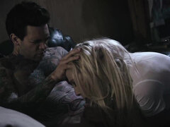 Blondine, Auto, Küssen, Lecken, Muschi, Schwestern, Abendanzug, Toilette