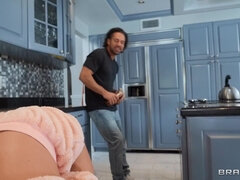 Arsch, Grosse titten, Blasen, Schwanz, Hardcore, Hausfrau, Milf, Muschi