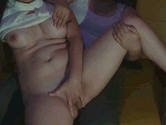 Αράβισσα, Φιλί, Λεσβία