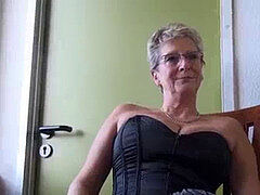 Amaterji, Analno, Debela dekleta, Fafanje, Varanje, Debeluške, Nemke, Dekle drka tiča