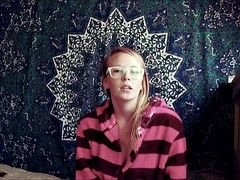 수음, 빨간 머리, 청소년, 바이브레이터