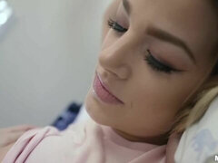 Hatalmas hátsó, Monumentális dákó, Tekintélyes didik, Cumizás, Fehérnemű, Nézőpont, Vékony, Tetkó