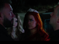 Lieveling, Grote kont, Grote lul, Kokhalzen, Groep, Hardcore, Roodharige vrouw, Tieten likken