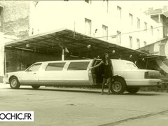 Velike joške, Rjavolaska, Prstni, Spodnje perilo, Muco, Dokolenke, Trojček, Joške