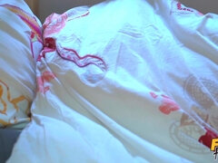 Amaterji, Velike joške, Bondage, Kurac, Medrasni seks, Naravne joške, Trojček, Igrače