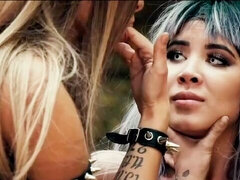 Duży tyłek, Duży kutas, Duże cycki, Obciąganie, Styl na pieska, Lizanie, Na wolnym powietrzu, Cipka