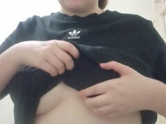 Leie, Asiatisch, Masturbation, Reif, Nippel, Jungendliche (18+), Tittenfick, Titten