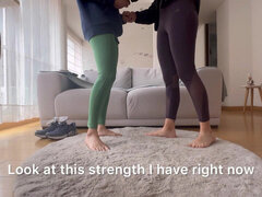 Amateur, Pelea de gatas, Fetiche de pies, Latina, Lesbiana, Pequeña, Coño