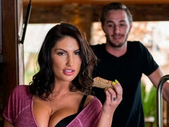 Popó, Cumizás, Gesztenyebarna, Kutya póz, Kézimunka, Érett feleség