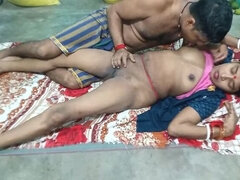 18 let, Kuřba, Hd, Indické, Přírodní prsa, Tabu, Teenka, Manželka