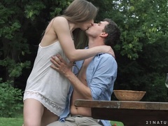 Anál, Mačiatko, Kuřba, Brunetka, Péro, Erotika