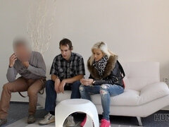 18 ans, Sucer une bite, Couple, Cocu, Tchèque, Hd, Réalité, Adolescente