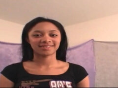 Stora tuttar, Brunett, Handjobb, Onani, Naken, Fitta, Vintage, Våt