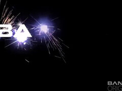 Tetona, Corrida, Garganta profunda, Abierta, Pajear, Masturbación, Maduro, Tetas