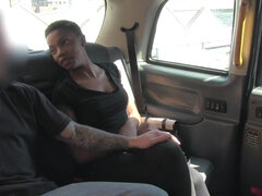 Amatör, Svart, Par, Sperma shot, Långt ner i halsen, Ansiktsbehandling, Mellanrasig, Utomhus