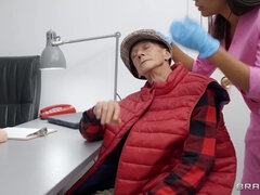 Iso perse, Iso kulli, Isot tissit, Suihinotto, Kyrpä, Rankka, Äiti jota haluaisin panna, Pillu