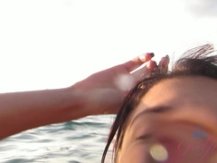 Strand, Braunhaarige, Fingern, Freundin, Brille, Höschen, Muschi, Abendanzug