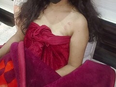 Sexy Indian wife dirty talks in Hindi during homemade video with a big booty