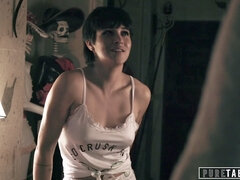 Sucer une bite, Collège université, Éjaculation interne, Petite amie, Réalité, Nénés