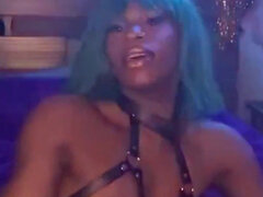 Amatør, Amerikaner, Svart, Runke, Hæler, Latex, Moden, Alene