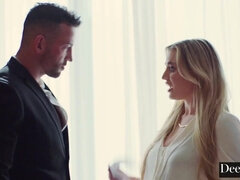 Hatalmas hátsó, Szőke, Kebles, Szájba élvezés, Arcra élvezés, Kézimunka, Pornósztárok, Nézőpont