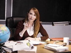 Iso perse, Isot tissit, Sormetus, Suudella, Selkäsauna, Koulutyttö, Strippaus, Opettaja