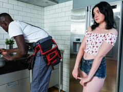 18 anos, Bundão, Pauzão, Boquete, Morena, Transar de quatro, Interracial, Virgem