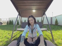 18 anni, Pompino, Sborrata, Sesso di gruppo