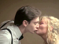 Amerikansk, Kändis, Kysser, Mogen, Milf, Softcore