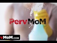 Culo grosso, Tette grandi, Pompino, Leccata, Matura, Mamma che vorrei scoparmi, Urlando, Matrigna