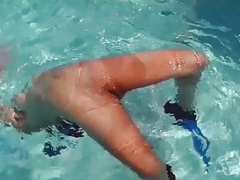 Sexy Cand plusy swims and plus strips undressed underwater