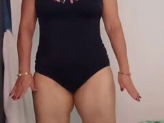 Your Gym Teacher Wants to Show You How to Do the Exercises.