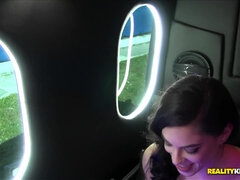 Азиатки, Бикини, Блондинки, Минет, Брюнетки, Семяизвержение, Сперма на лице, Сиськи