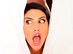 Iso perse, Suihinotto, Ruskeahiuksinen, Kiinnijäänyt, Käsihoito, Latinankieli, Äiti jota haluaisin panna, Ulkona