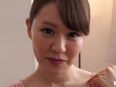 Asiatique, Gros seins, Sucer une bite, En levrette, Fétiche, Hard, Japonaise, Seins naturels