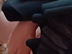 18 ans, Amateur, Brunette brune, Lesbienne, Maman, Orgasme, Chatte, Jupe