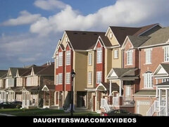 Brunette brune, Tir de sperme, Fille, En levrette, Hard, Hd, Fils, Adolescente