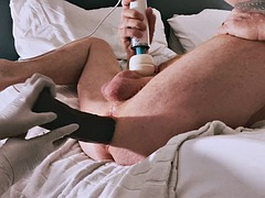 素人, ディルド, 指いじり, フィストファック, 目瞪口呆, 赤毛, おもちゃ, バイブレーター