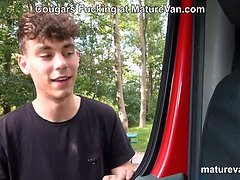 Большой член, Большие сиськи, Минет, В машине, Постарше, Глубокая глотка, Мастурбация, Зрелые