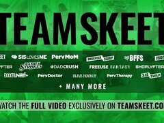 Frère, Tir de sperme, En levrette, Seins naturels, Pov, Chatte, Soeurs, Adolescente