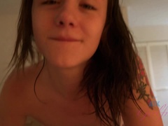 Amatør, Pik sutte, Fodjob, Kysse, Olie, Orgasme, Pov, Våd