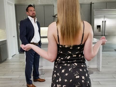 항문, 금발의, 오랄섹스, 도기스타일, 하드코어, 부엌, 면도된, 젖가슴