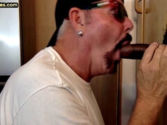 Analno, Debela dekleta, Črnke, Temnopolti, Gej, Očala, Zrela, Tetovaže