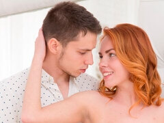 Camera da letto, Culo grosso, Grande cazzo, Tette grandi, Pompino, Da dietro, Rossa, Ragazza