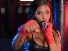 Velika rit, Velike joške, Črnke, Fafanje, Telovadnica, Medrasni seks, Najstnice, Joške