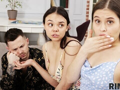 Culo grande, Verga grande, Morena, Estilo perrito, Ffm, Tetas naturales, Adolescente, Tetas