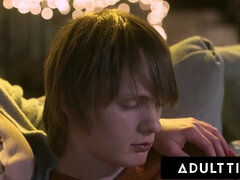 Stellung 69, Grosser arsch, Grosse titten, Kehlenfick, Schwanz, Erstes mal, Realität, Stiefmutter