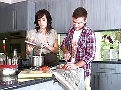 Schattig, Pijpbeurt, Rondborstig, Lul, Hd, Keuken, Moeder die ik wil neuken, Penis